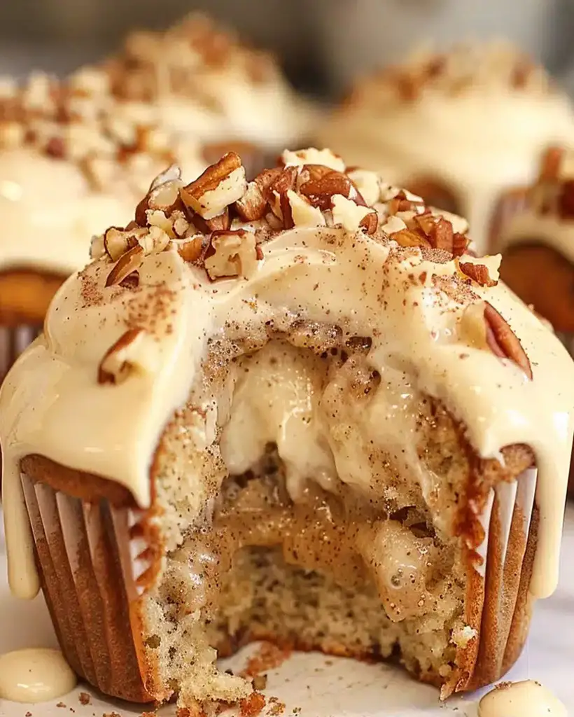 banana cinnamon pecan cupcakes