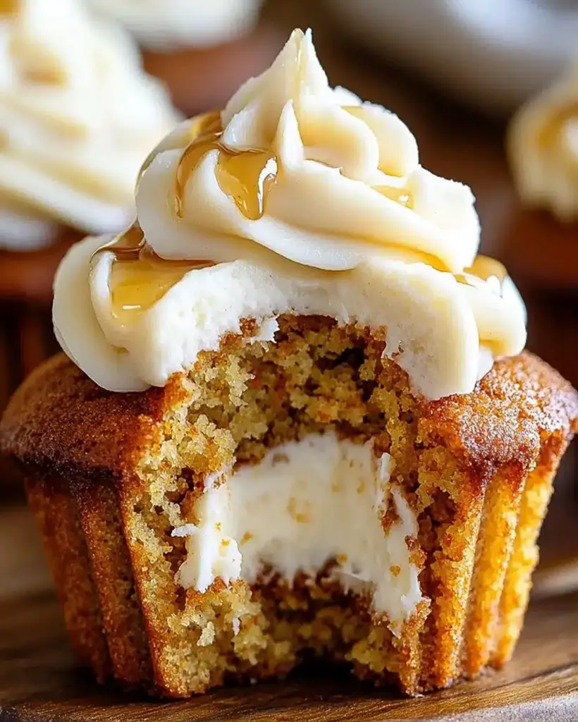 carrot cake cheesecake cupcakes