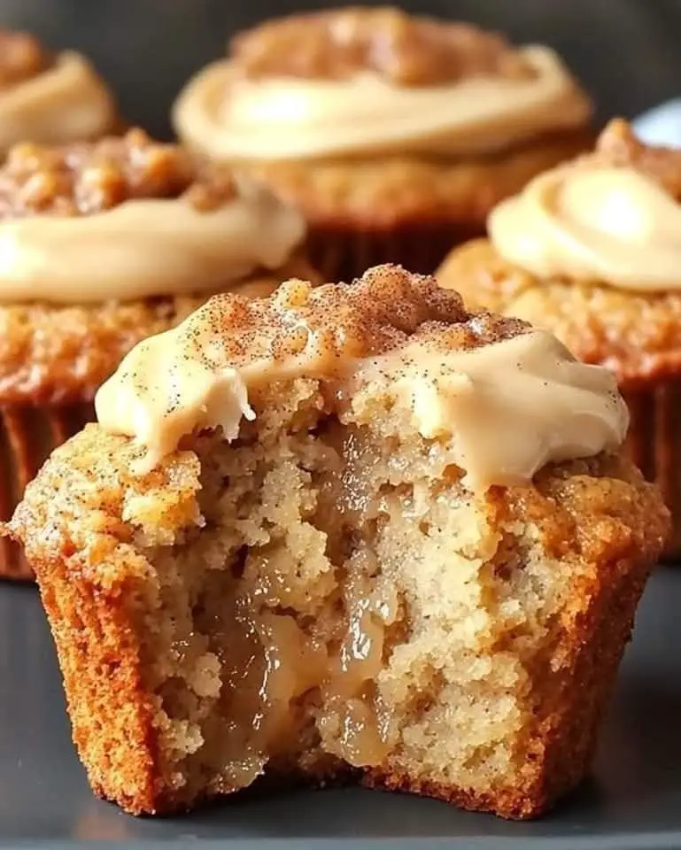 mouthwatering applesauce muffins
