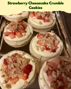 strawberry cheesecake crumble cookies